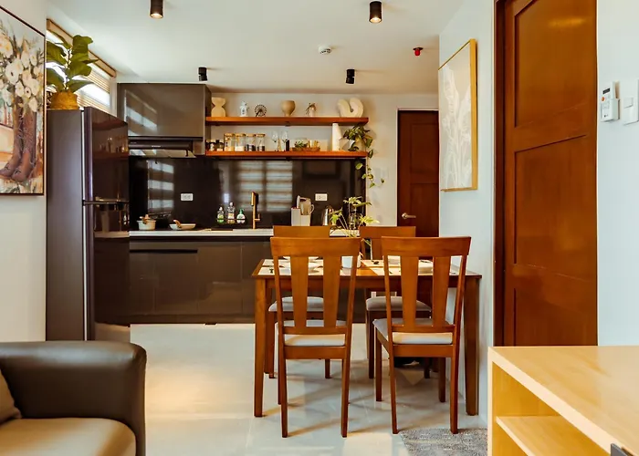 Aparthotel Casa Solaeice Fully Furnished 1br With Balcony - Sleeps 4 In Casa Mira Mandaue City